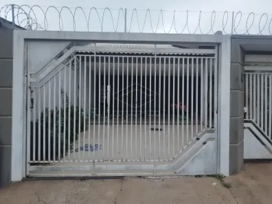 Casa com 3 Quartos à venda, 203m² no Parque Santa Edwiges, Bauru