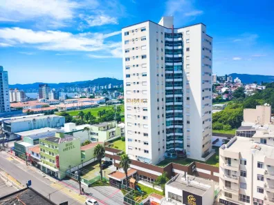 Apartamento com 3 Quartos à venda, 161m² no Estreito, Florianópolis