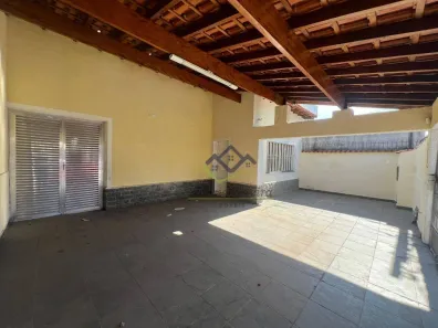 Casa com 2 Quartos à venda, 193m² no Jardim Santa Helena, Suzano