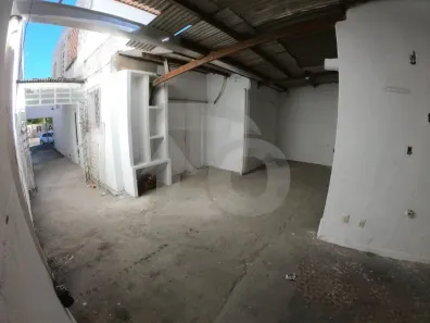 Imóvel Comercial com 3 Quartos à venda, 200m² no Cirurgia, Aracaju