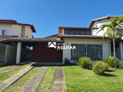 Casa de Condomínio com 3 Quartos para alugar, 222m² no Vila Sonia, Valinhos