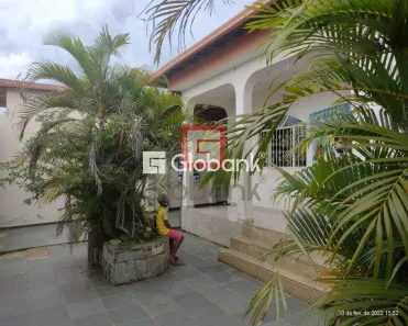 Casa com 2 Quartos à venda, 360m² no Eldorado, Montes Claros