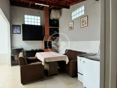 Casa com 3 Quartos à venda, 166m² no Jardim Europa, Uberlândia