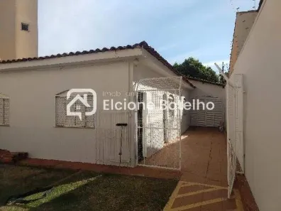 Casa com 3 Quartos à venda, 200m² no Santa Mônica, Uberlândia