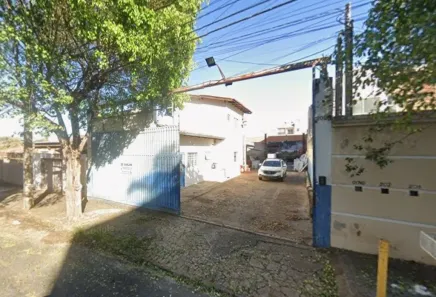 Sala Comercial com 1 Quarto à venda, 300m² no Segismundo Pereira, Uberlândia