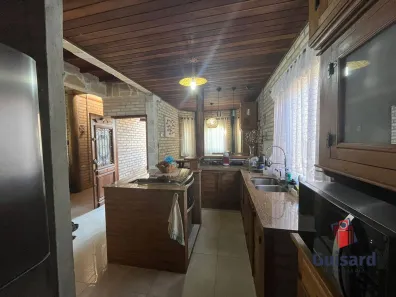 Casa com 4 Quartos à venda, 170m² no Loteamento Chácara das Flores, Taubaté
