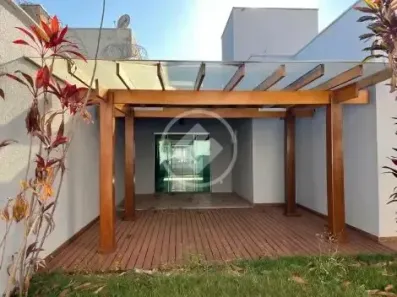 Casa com 3 Quartos à venda, 124m² no Santa Luzia, Uberlândia