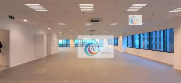 Sala Comercial para alugar, 377m² no Vila Olímpia, São Paulo