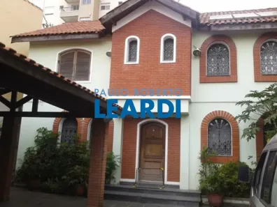 Sobrado com 3 Quartos para venda ou aluguel, 300m² no Vila Dom Pedro I, São Paulo