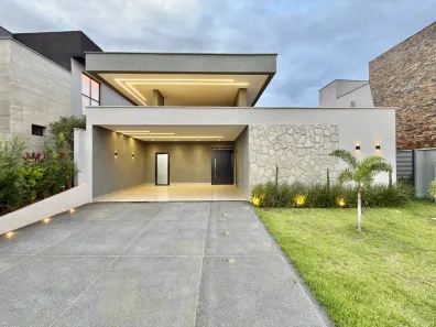 Casa com 3 Quartos à venda, 327m² no Jardins Capri, Senador Canedo