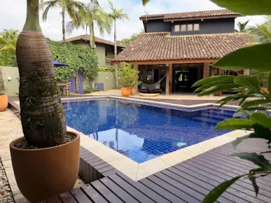 Casa de Condomínio com 4 Quartos para venda ou aluguel, 320m² no Baleia, São Sebastião