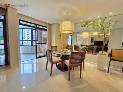 Apartamento com 3 Quartos à venda, 200m² no Centro, Florianópolis