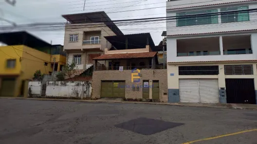 Casa com 2 Quartos à venda, 150m² no Nossa Senhora das Graças, Juiz de Fora