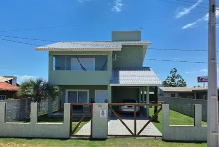 Casa com 3 Quartos à venda, 186m² no Campo Duna, Imbituba