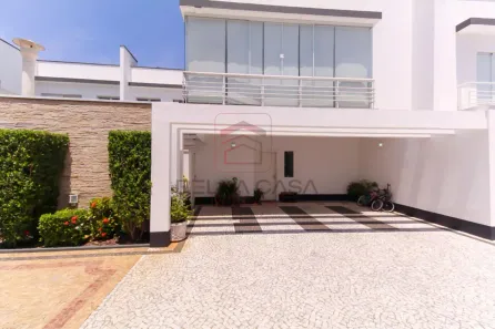 Casa de Condomínio com 3 Quartos à venda, 225m² no Vila Bertioga, São Paulo