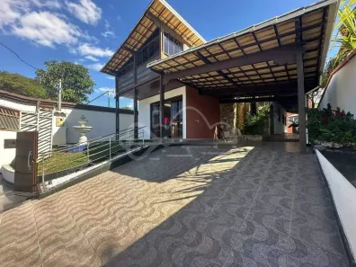 Casa com 5 Quartos à venda, 250m² no Braúnas, Belo Horizonte