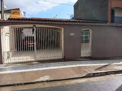 Casa com 3 Quartos à venda, 238m² no Jardim Leocádia, Sorocaba