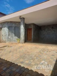 Casa com 3 Quartos à venda, 255m² no Parque Residencial Cidade Universitária, Ribeirão Preto