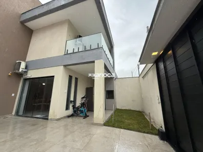 Casa de Condomínio com 4 Quartos para alugar, 180m² no Vargem Grande, Rio de Janeiro