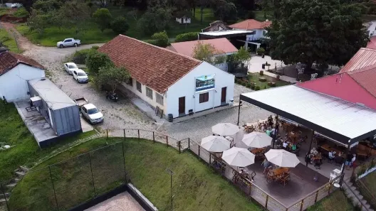 Ponto Comercial para alugar, 300m² no Nova Gardênia, Atibaia