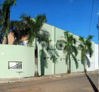 Galpão/Depósito/Armazém para alugar, 325m² no Santa Rosa, Uberlândia