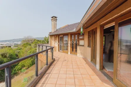 Casa com 4 Quartos à venda, 400m² no Vila Jardim, Porto Alegre