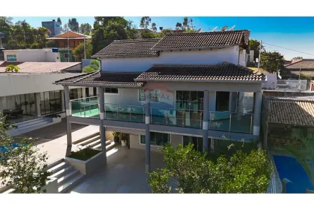 Casa com 5 Quartos à venda, 1000m² no Riacho Fundo I, Brasília