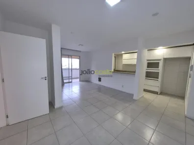 Apartamento com 2 Quartos para alugar, 91m² no Pagani, Palhoça