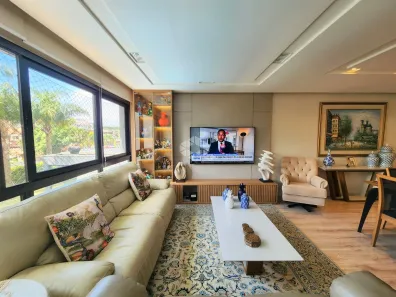 Apartamento com 3 Quartos à venda, 96m² no Camaquã, Porto Alegre