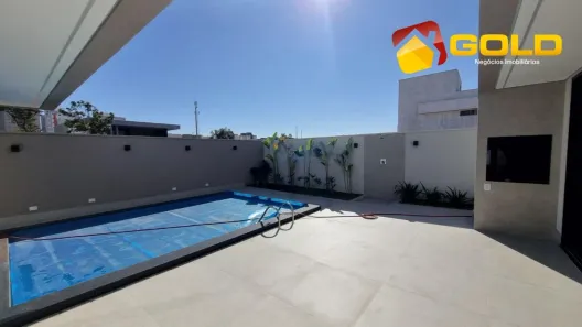 Casa de Condomínio com 3 Quartos à venda, 231m² no Laranjeiras, Uberlândia