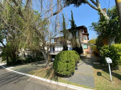 Casa de Condomínio com 4 Quartos à venda, 450m² no Residencial Morada dos Lagos, Barueri