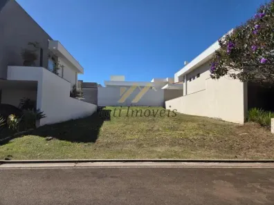 Lote/Terreno à venda, 300m² no Jardim Jockey Clube, São Carlos
