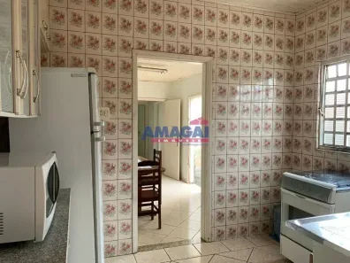 Casa com 2 Quartos à venda, 155m² no Centro, Jacareí