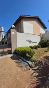 Casa de Condomínio com 3 Quartos à venda, 109m² no Parque Jamaica, Londrina