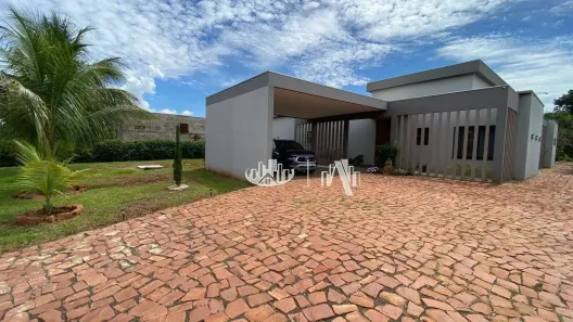 Fazenda/Sítio com 3 Quartos à venda, 320m² no , Ibiporã