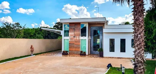 Casa com 3 Quartos à venda, 270m² no Setor Habitacional Arniqueira, Brasília