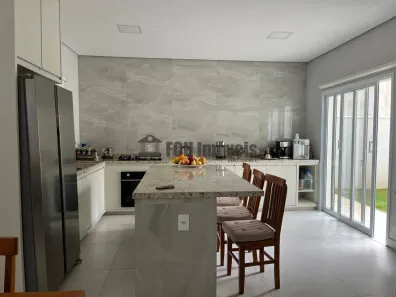 Sobrado com 4 Quartos à venda, 200m² no Portal Ville Flamboyant, Porto Feliz