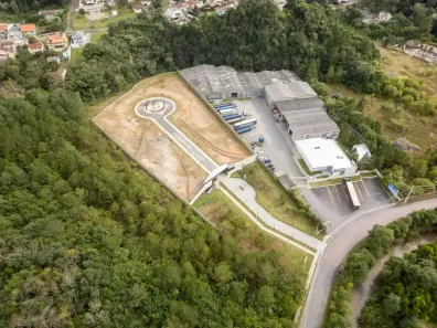 Lote/Terreno à venda, 374m² no Cascatinha, Curitiba