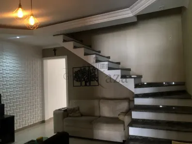 Sobrado com 3 Quartos à venda, 150m² no Residencial Bosque dos Ipês, São José dos Campos