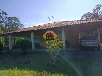 Fazenda/Sítio com 3 Quartos à venda, 100m² no Loteamento Village Tremembé, Tremembé