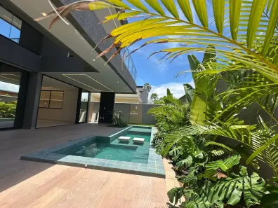 Casa de Condomínio com 4 Quartos à venda, 315m² no Centro, Eusébio