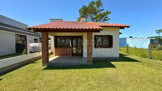 Casa com 3 Quartos à venda, 101m² no Balneário Atlântico, Arroio do Sal
