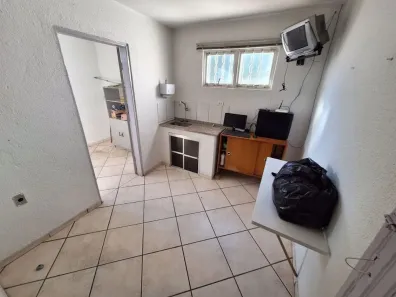 Ponto Comercial para alugar, 110m² no Jardim Leonídia, Jacareí