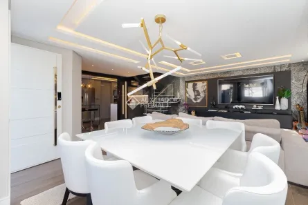 Casa com 4 Quartos à venda, 221m² no Jardim das Américas, Curitiba