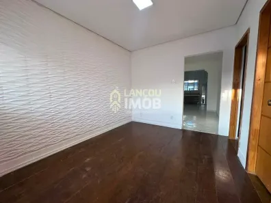 Casa com 2 Quartos para alugar, 100m² no Vila Vianelo, Jundiaí