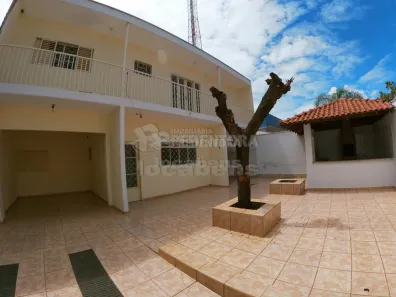 Casa com 6 Quartos à venda, 380m² no Vila Elmaz, São José do Rio Preto