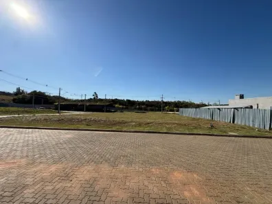 Lote/Terreno à venda, 180m² no Cocão, Viamão