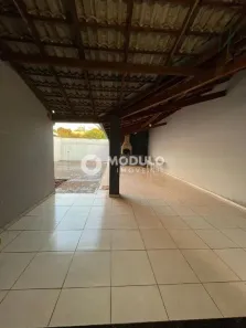 Casa com 3 Quartos à venda, 157m² no Jardim Brasília, Uberlândia