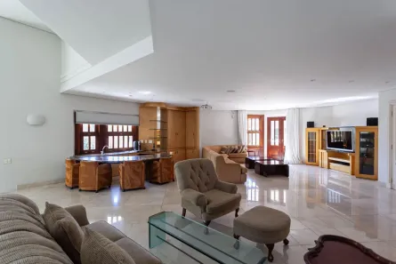 Casa com 4 Quartos à venda, 400m² no São Luiz, Belo Horizonte