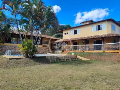 Sobrado com 5 Quartos à venda, 348m² no Cipriano Velho, Vespasiano